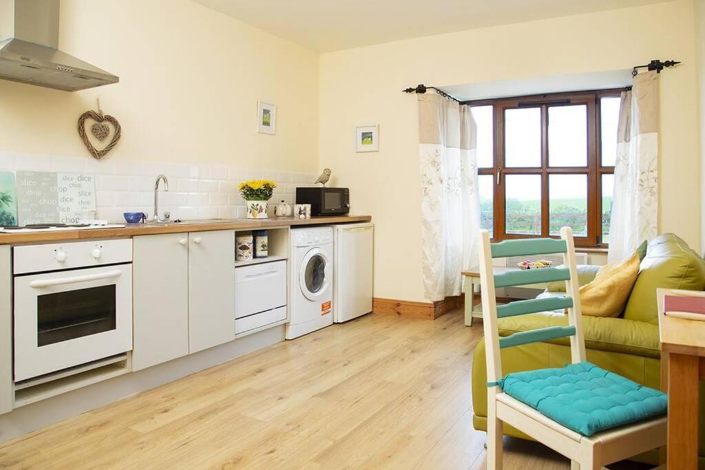 Apartment On The Wild Atlantic Way Tralee Exterior foto